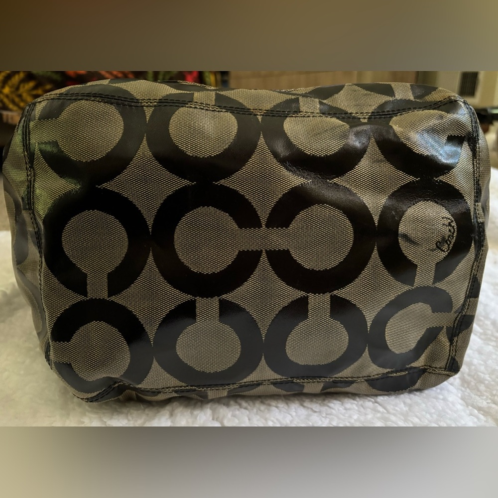 Opt Art Signature Coach Tote - Picture 6 of 13